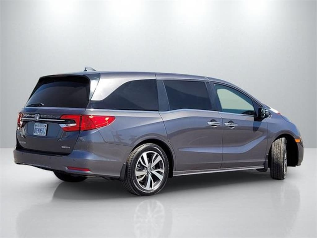 Used 2023 Honda Odyssey Touring Van