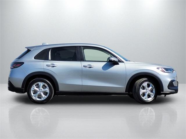 2024 Honda HR-V LX photo 3