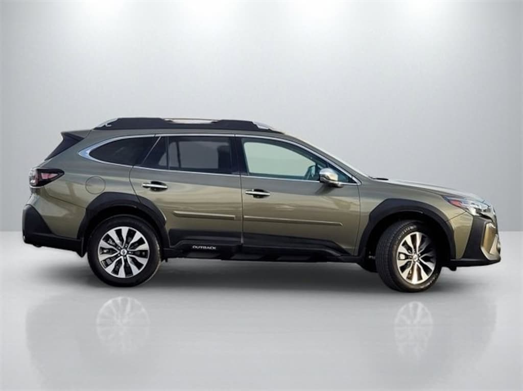 Used 2025 Subaru Outback Touring XT SUV