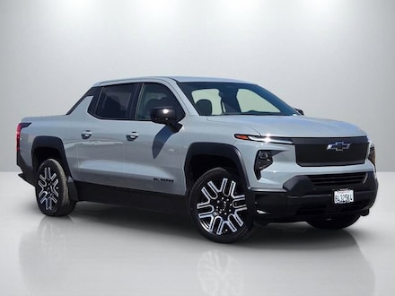2026 Chevrolet Silverado EV Work Truck w/4WT Truck Crew Cab