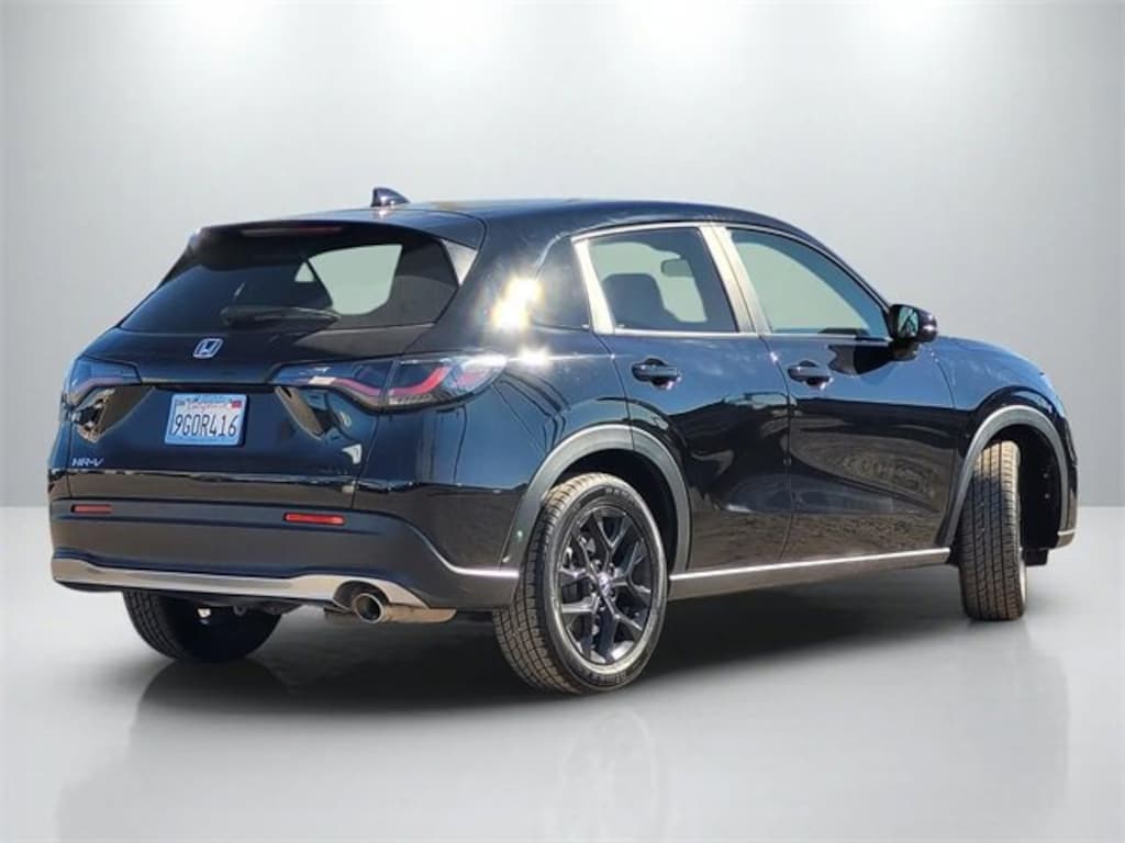 Used 2023 Honda HR-V Sport 2WD SUV
