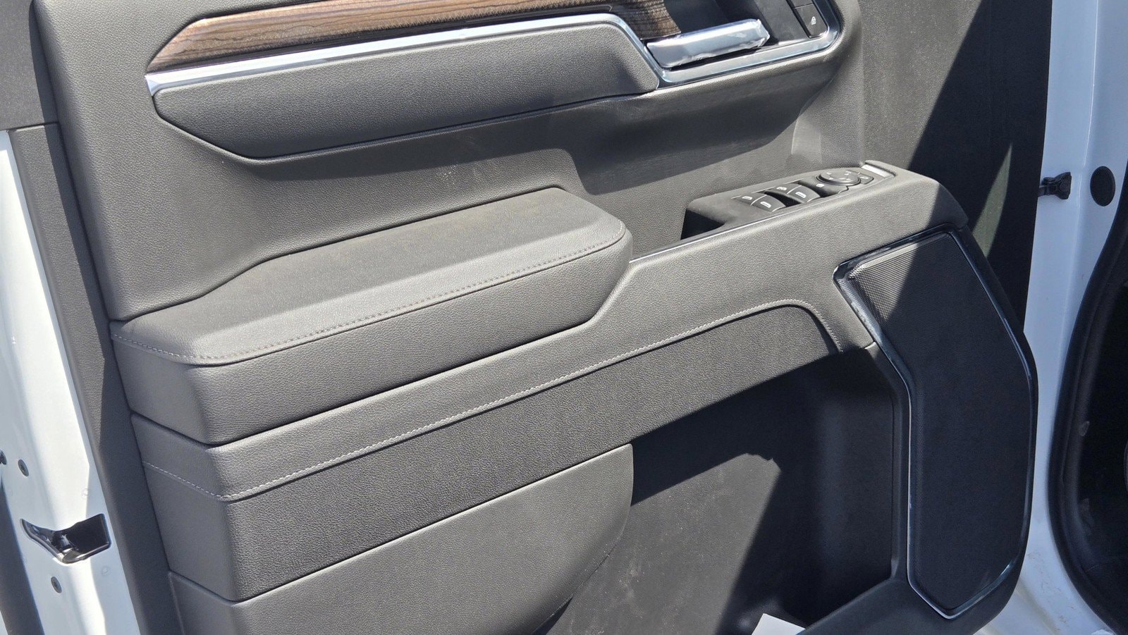 2026 Chevrolet Silverado 1500 LT Trail Boss - Photo 12