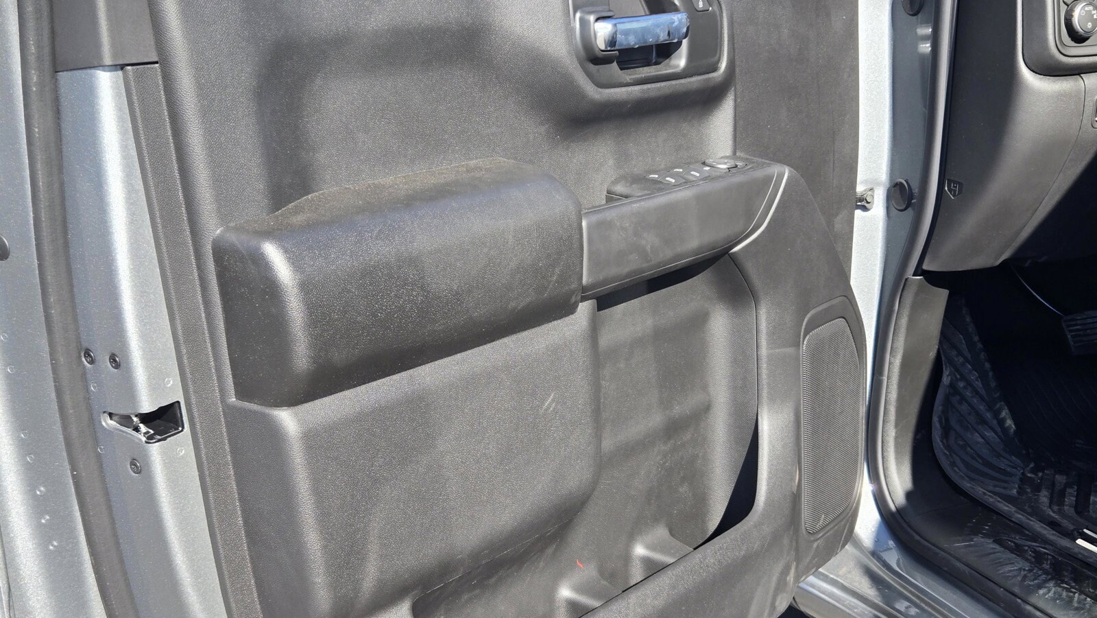 2026 Chevrolet Silverado 1500 Custom Trail Boss - Photo 12