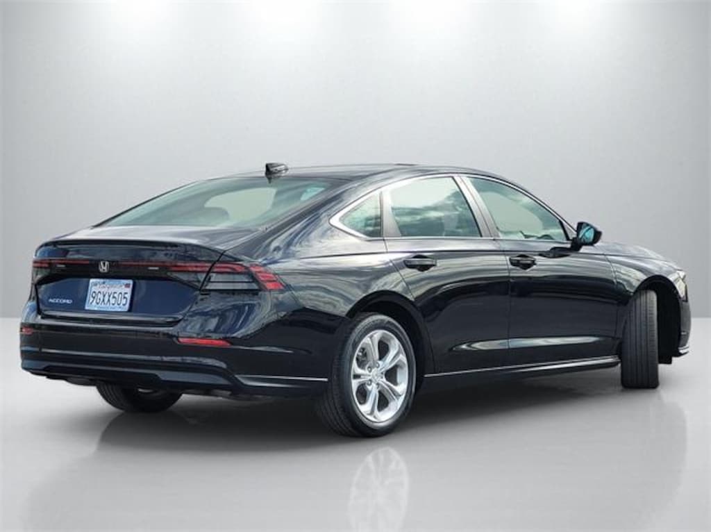 Used 2023 Honda Accord LX Sedan
