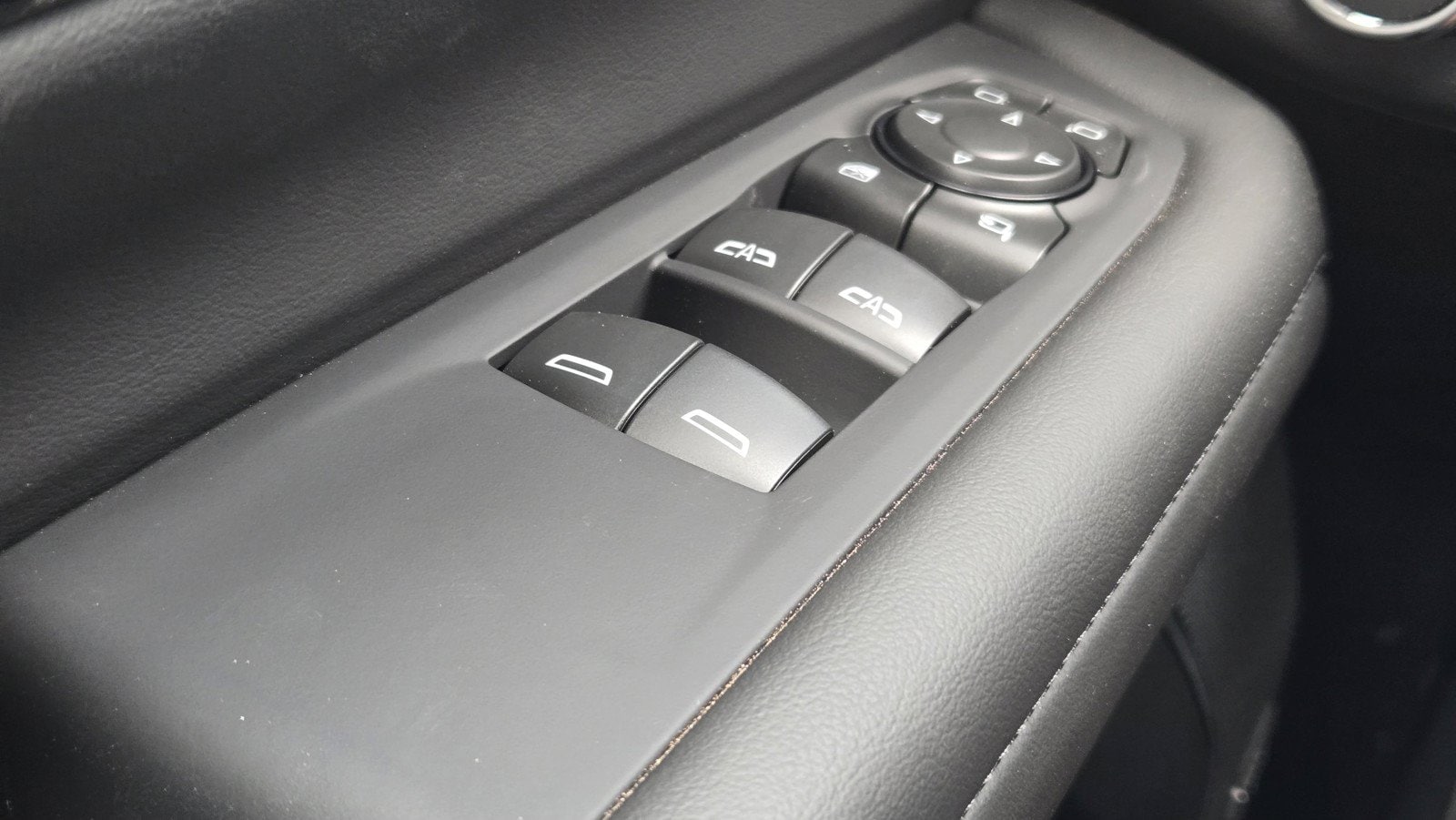 2026 Chevrolet Tahoe Z71 - Photo 14