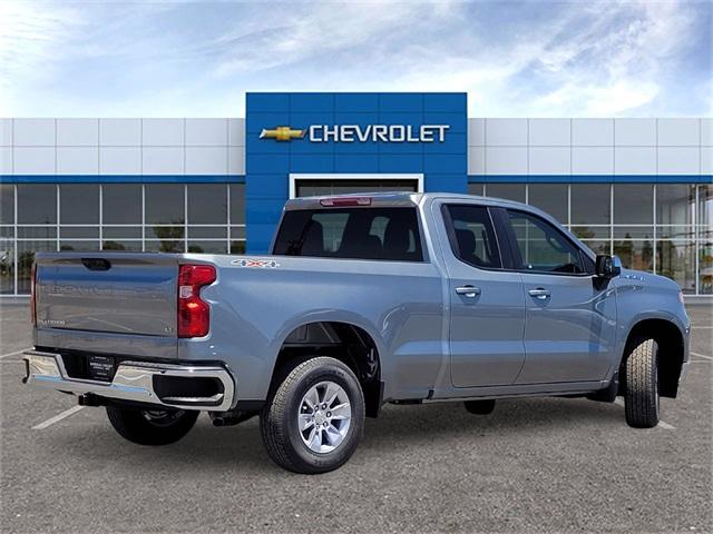 2025 Chevrolet Silverado 1500 LT photo 4