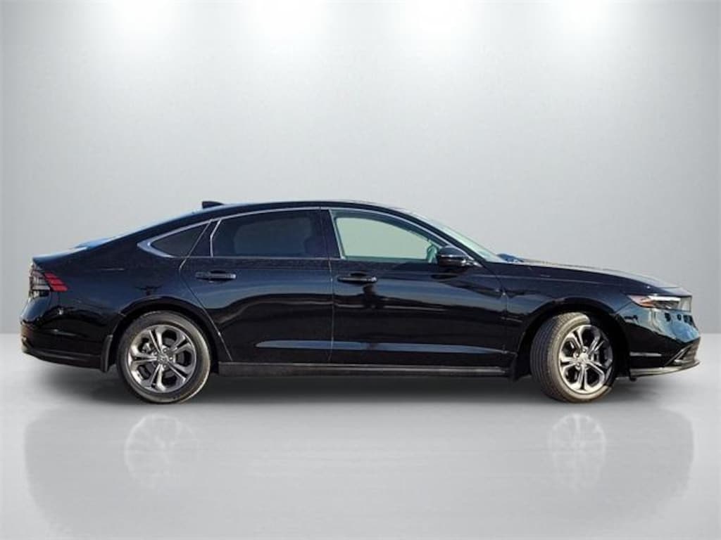 Used 2023 Honda Accord EX w/BSI Sedan