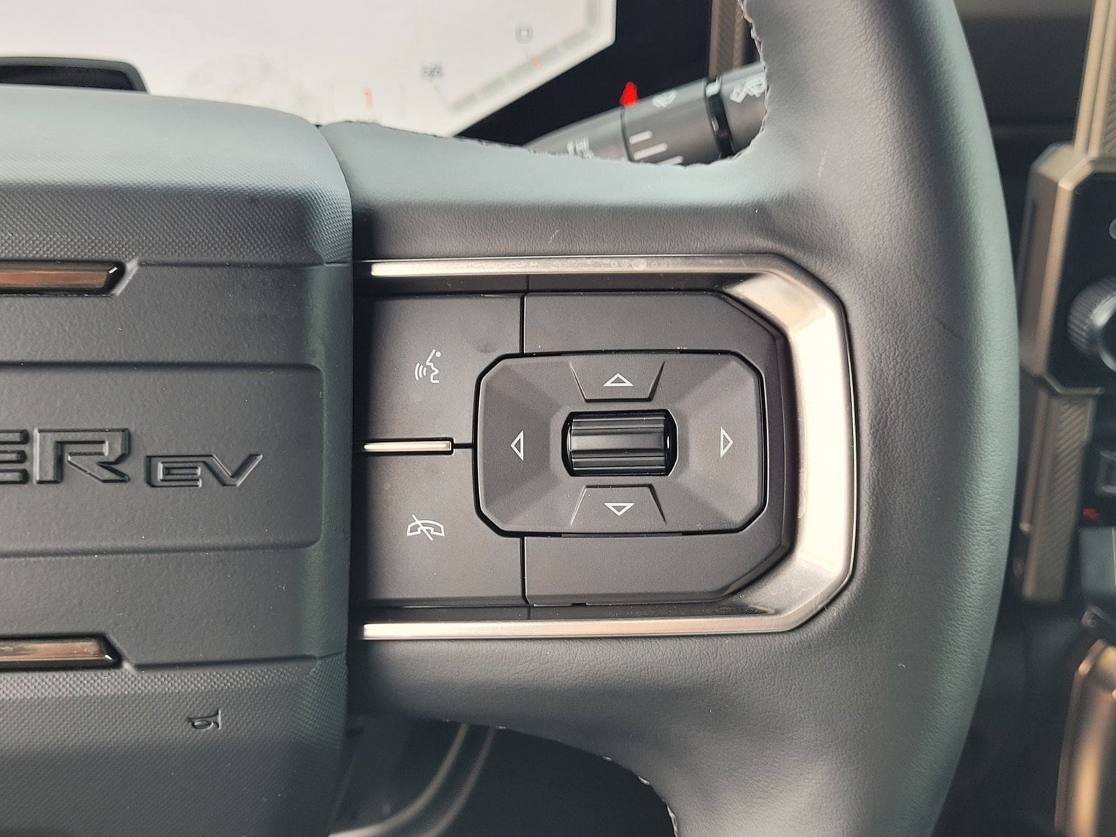 2025 GMC HUMMER EV 2X - Photo 19