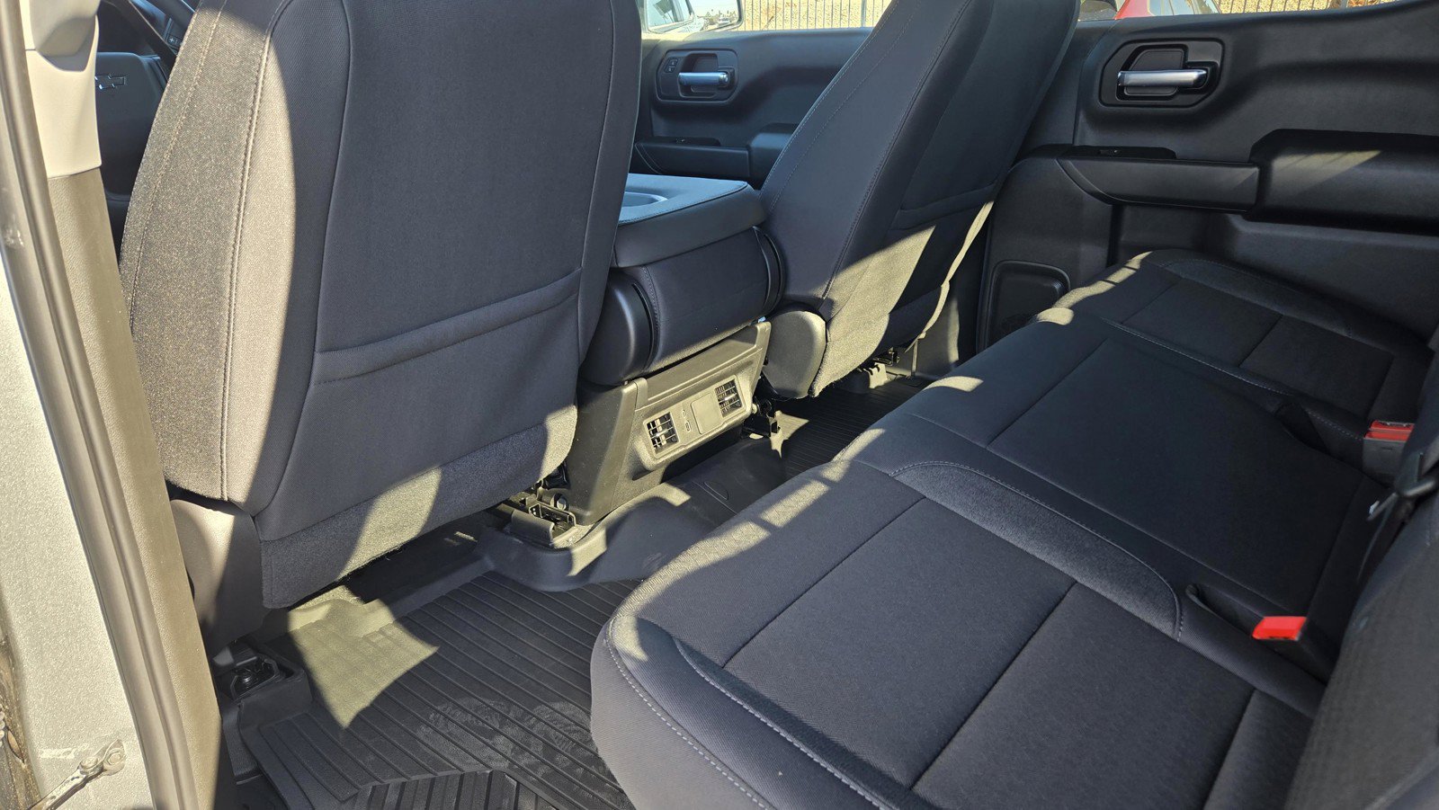 2026 Chevrolet Silverado 1500 Custom Trail Boss - Photo 8