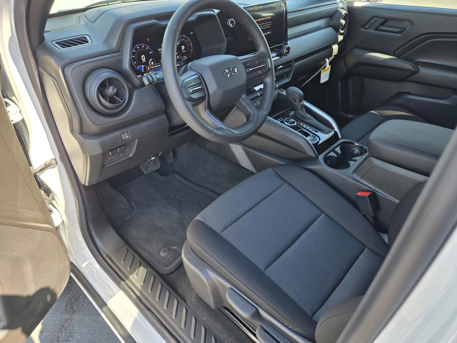 2026 Chevrolet Colorado Trail Boss - Photo 11
