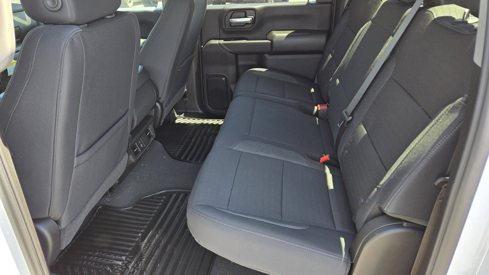 2026 Chevrolet Silverado 2500 HD Custom - Photo 8