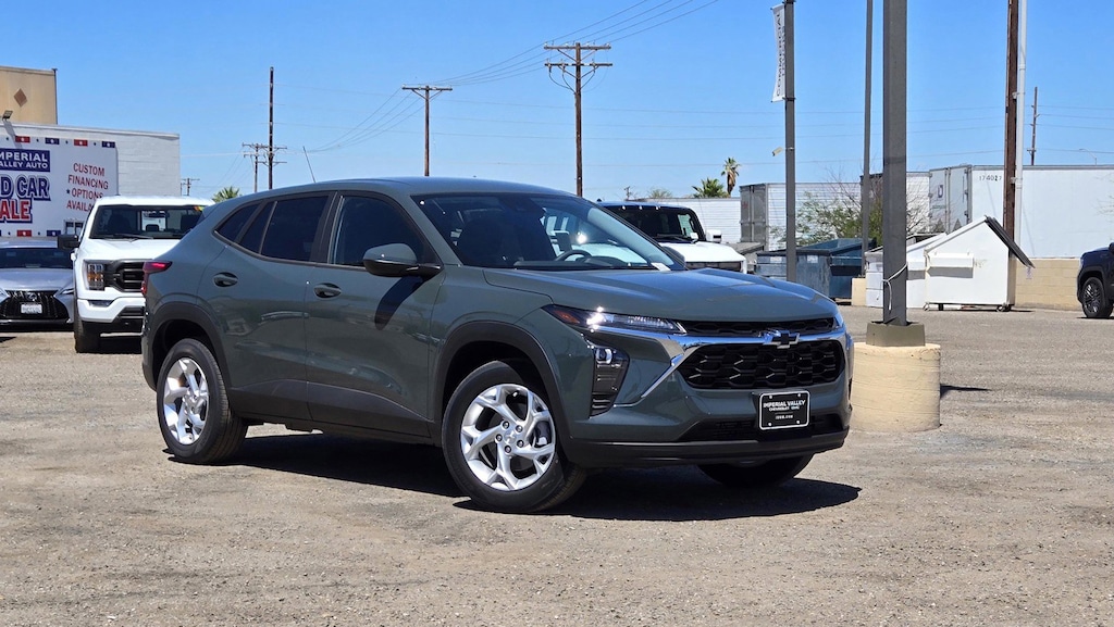 New 2026 Chevrolet Trax LS SUV