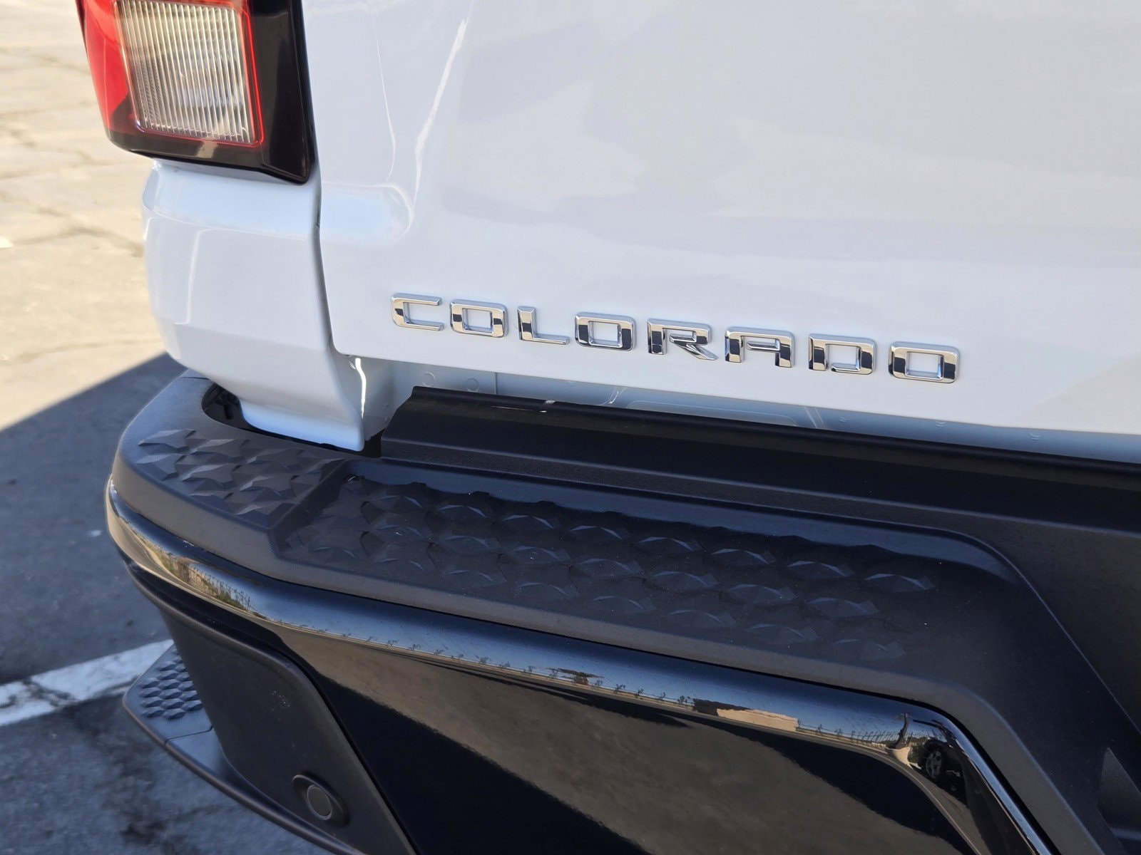 2026 Chevrolet Colorado Trail Boss - Photo 6