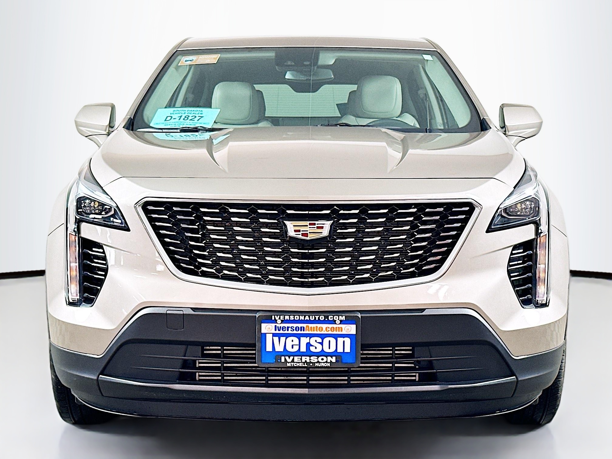 Used 2023 Cadillac XT4 Luxury with VIN 1GYFZBR49PF131835 for sale in Huron, SD