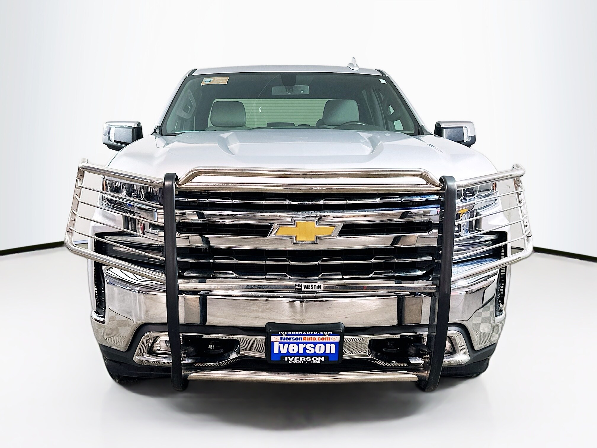 Used 2020 Chevrolet Silverado 1500 LTZ with VIN 1GCUYGED5LZ114882 for sale in Huron, SD