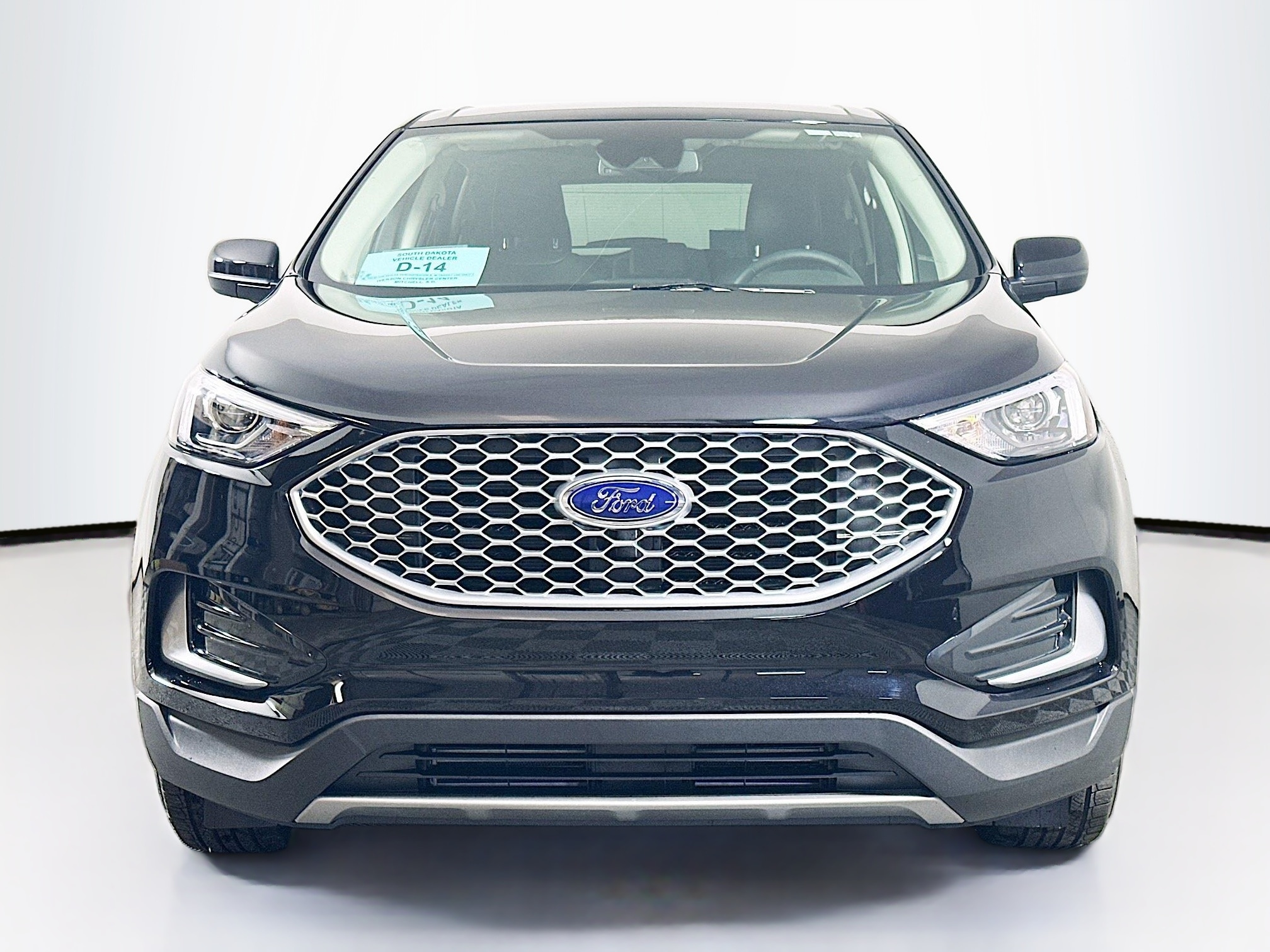 Used 2024 Ford Edge SEL with VIN 2FMPK4J92RBA76629 for sale in Mitchell, SD