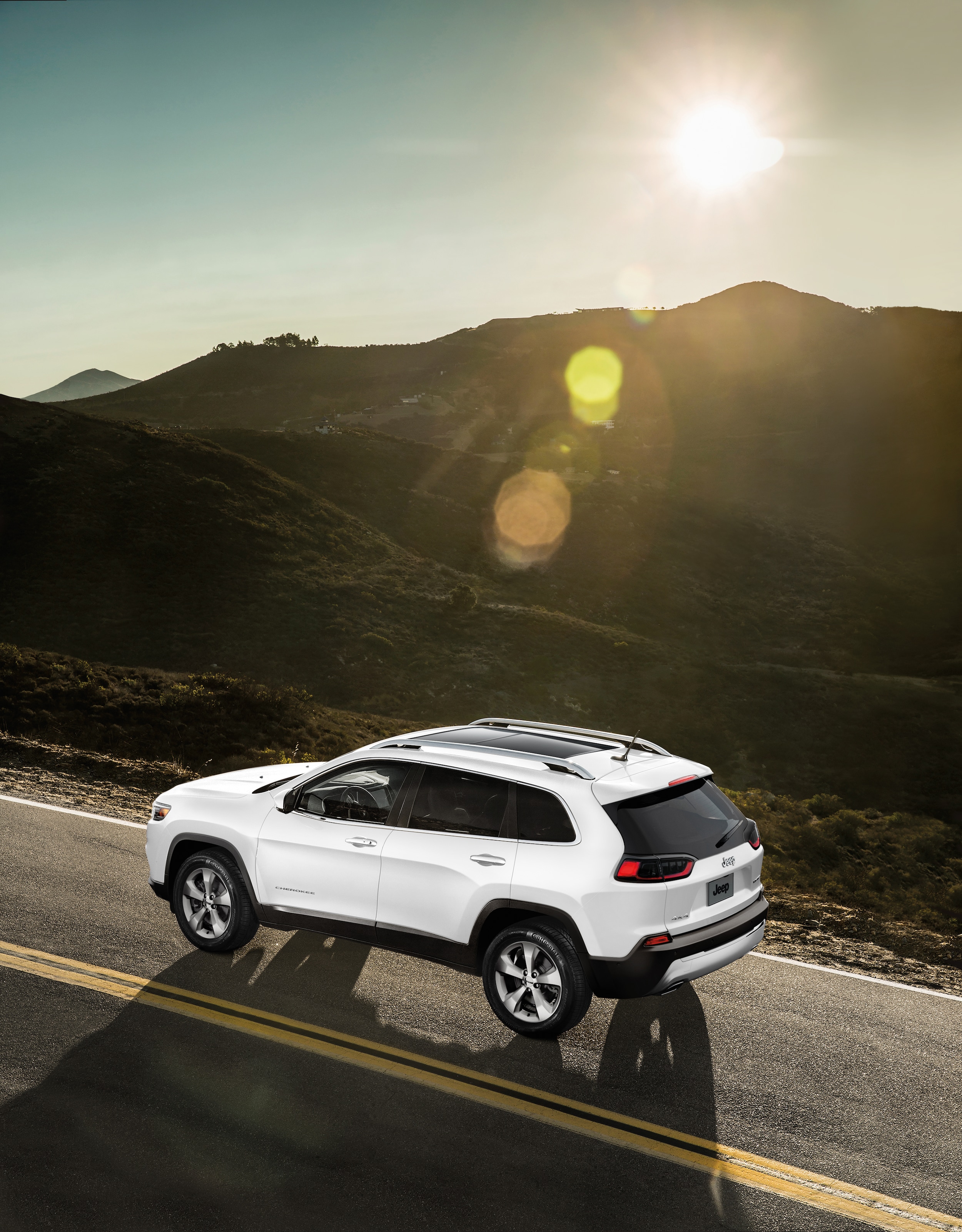 Learn About the Jeep Cherokee Powertrain Lineup and Features, for Sale
