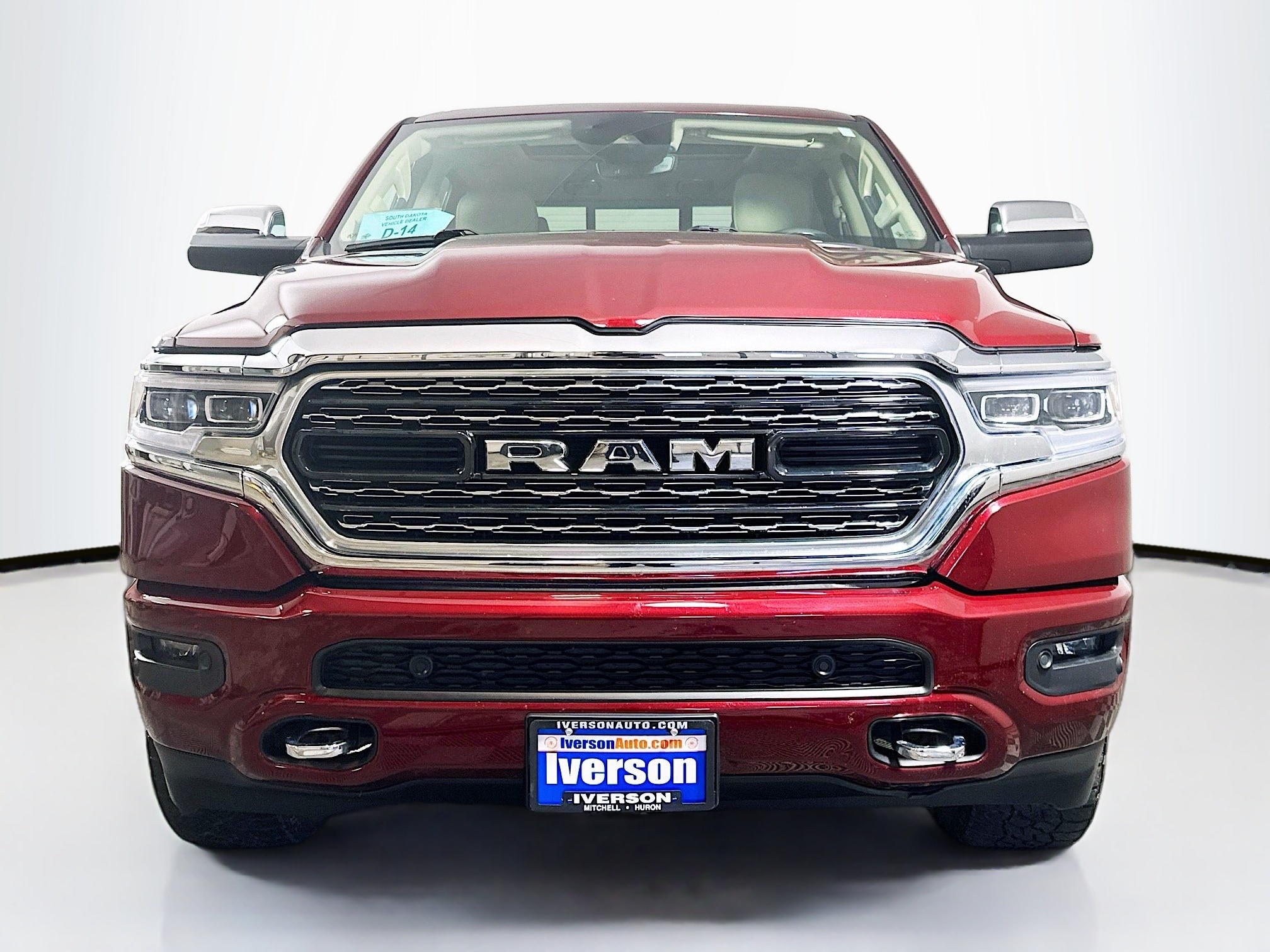 Used 2019 RAM Ram 1500 Pickup Limited with VIN 1C6SRFHT5KN700464 for sale in Mitchell, SD