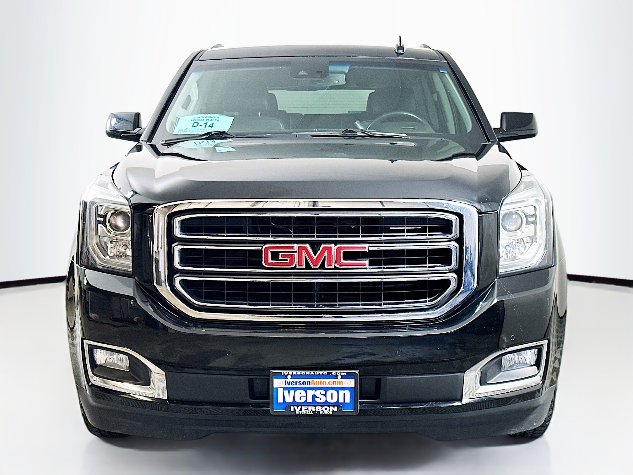 Used 2019 GMC Yukon SLT with VIN 1GKS2BKC8KR110013 for sale in Mitchell, SD