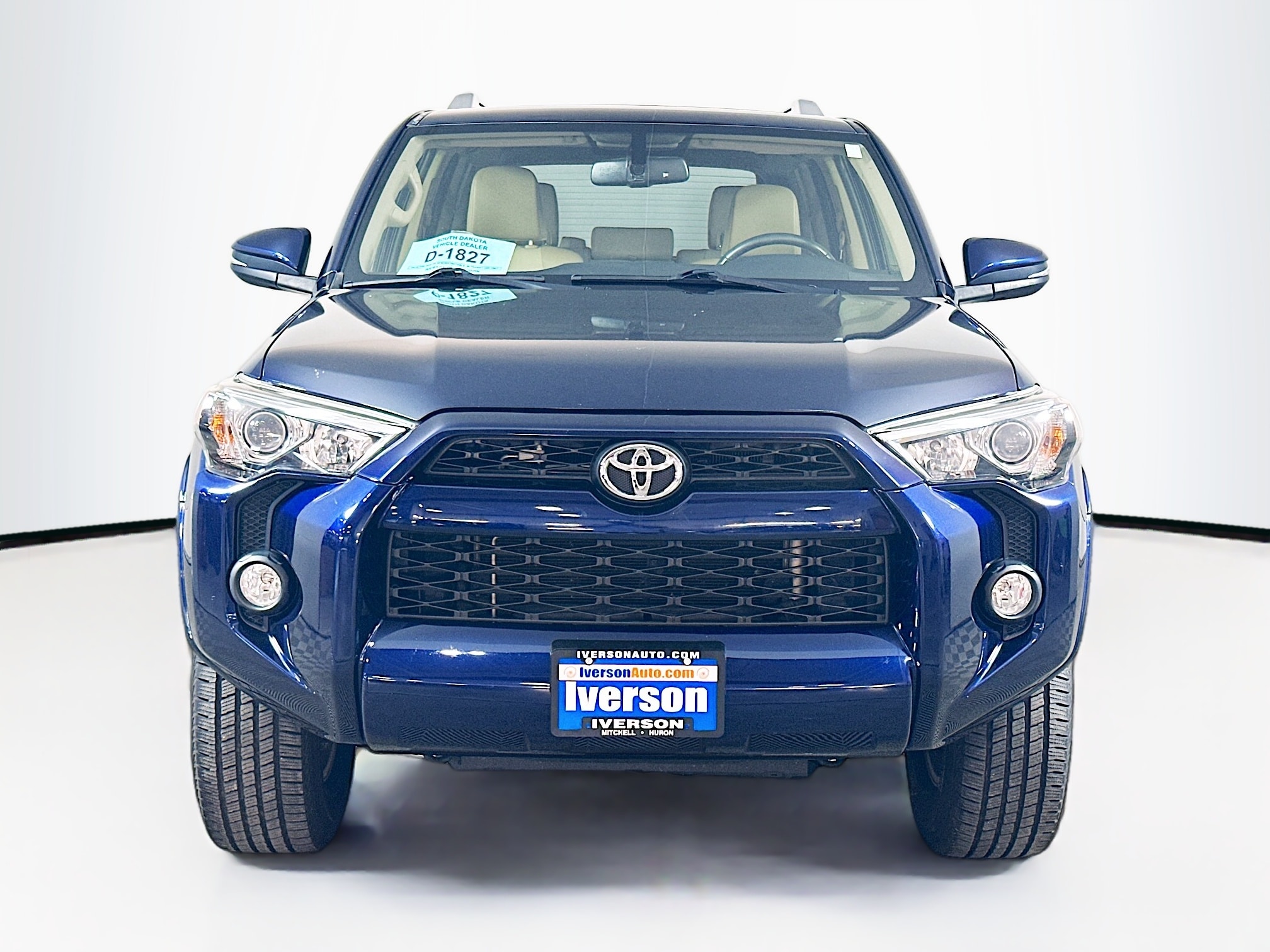 Used 2018 Toyota 4Runner SR5 Premium with VIN JTEBU5JRXJ5556680 for sale in Huron, SD