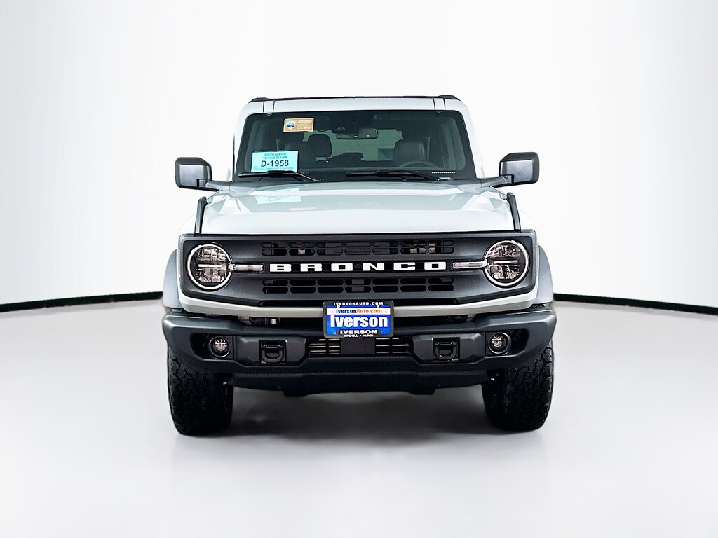 New 2024 Ford Bronco Black Diamond For Sale in Mitchell Near Huron, SD