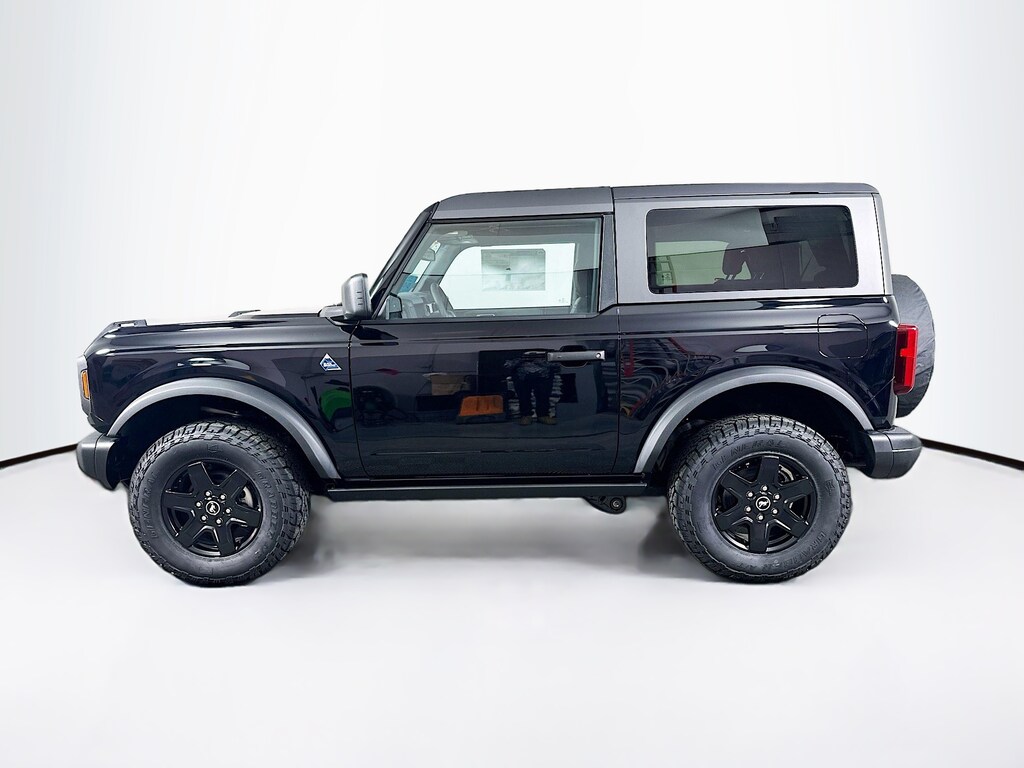 Used 2024 Ford Bronco Black Diamond For Sale in Mitchell SD