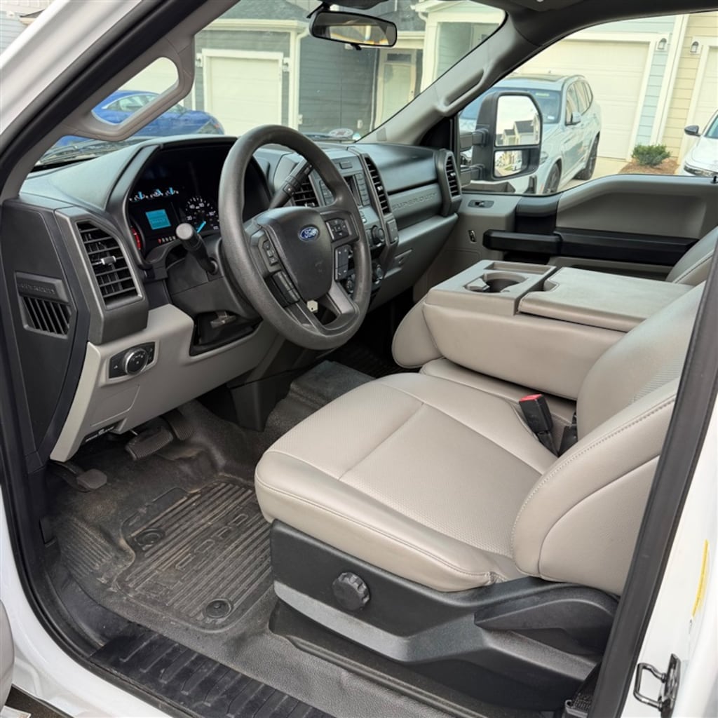 Used 2020 Ford F-350 SD XL Crew Cab DRW 4X4 CREW CAB PICKUP 4-DR
