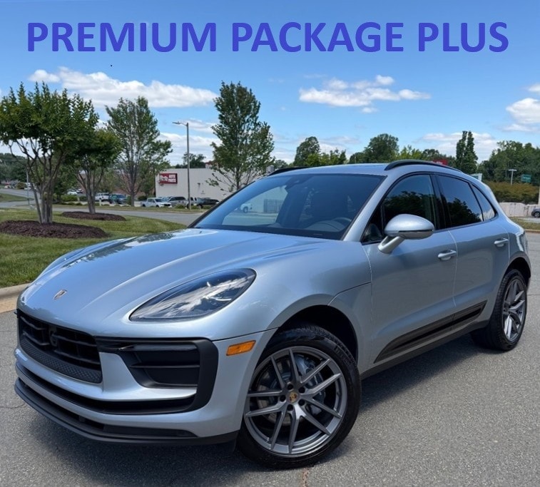 2025 Porsche Macan -'s photo