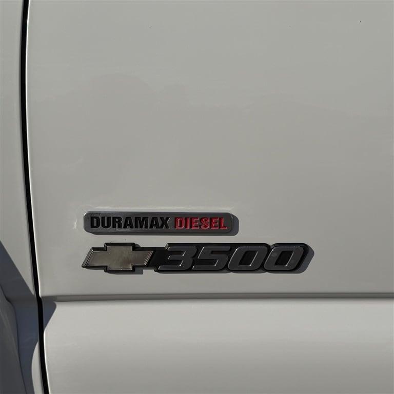 2005 Chevrolet Silverado 3500 LT - Photo 12