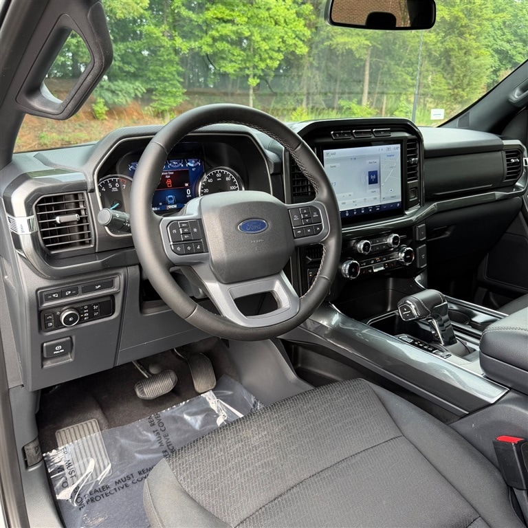 2023 Ford F-150 XLT - Photo 12