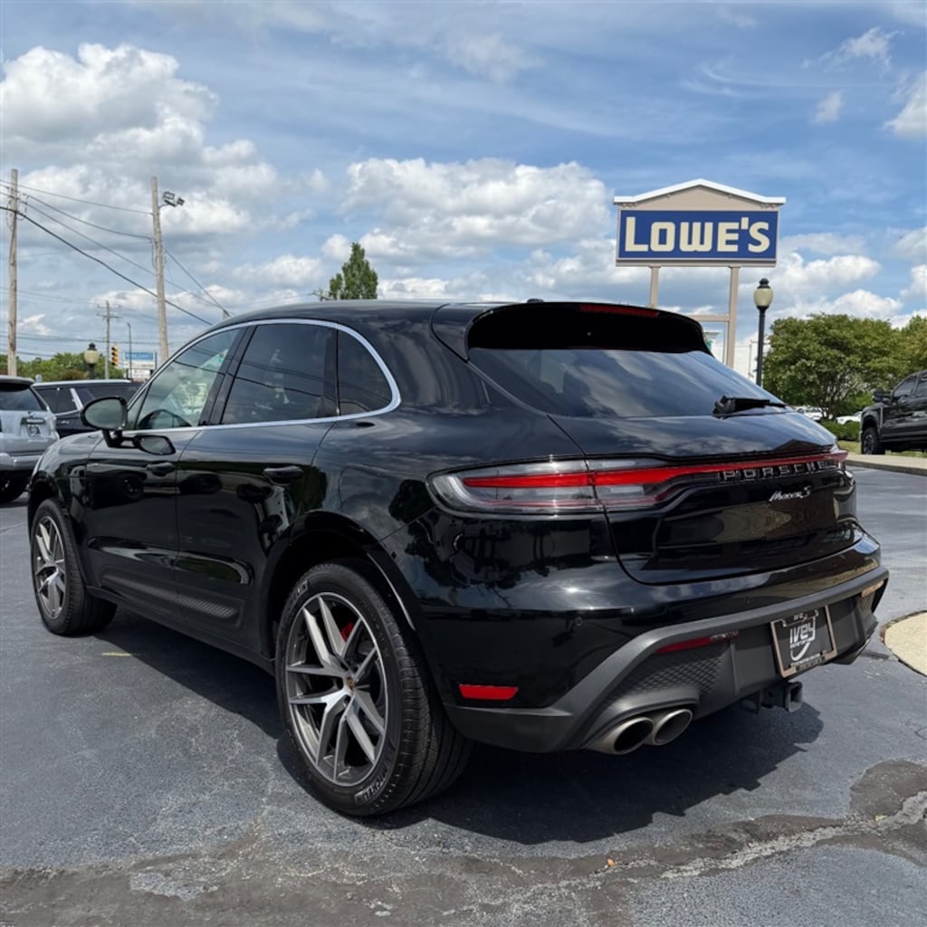 Used 2023 Porsche Macan S SPORT UTILITY 4-DR