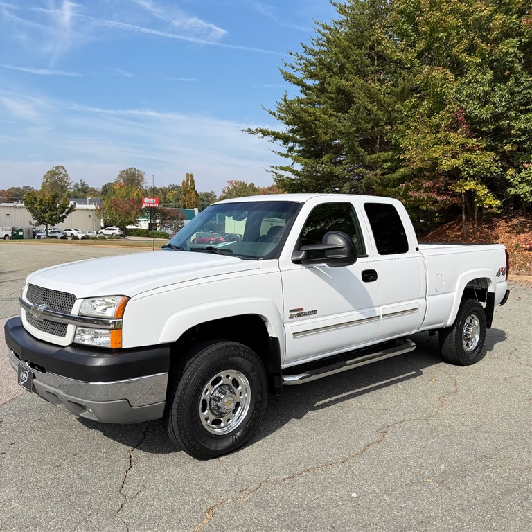 Used 2003 Chevrolet Silverado 2500HD LS Duramax EXTENDED CAB PICKUP 4-DR