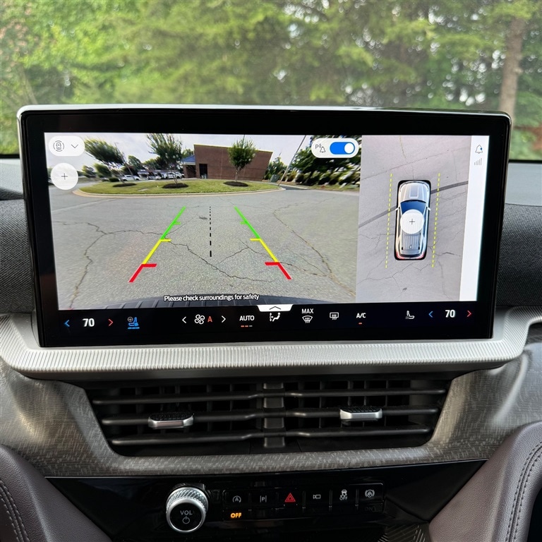 2025 Ford Explorer Platinum - Photo 15
