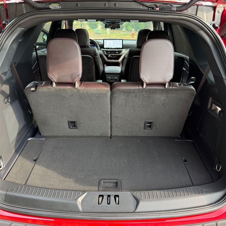 2025 Ford Explorer Platinum - Photo 25