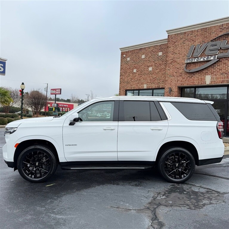 2023 Chevrolet Tahoe LT photo 3