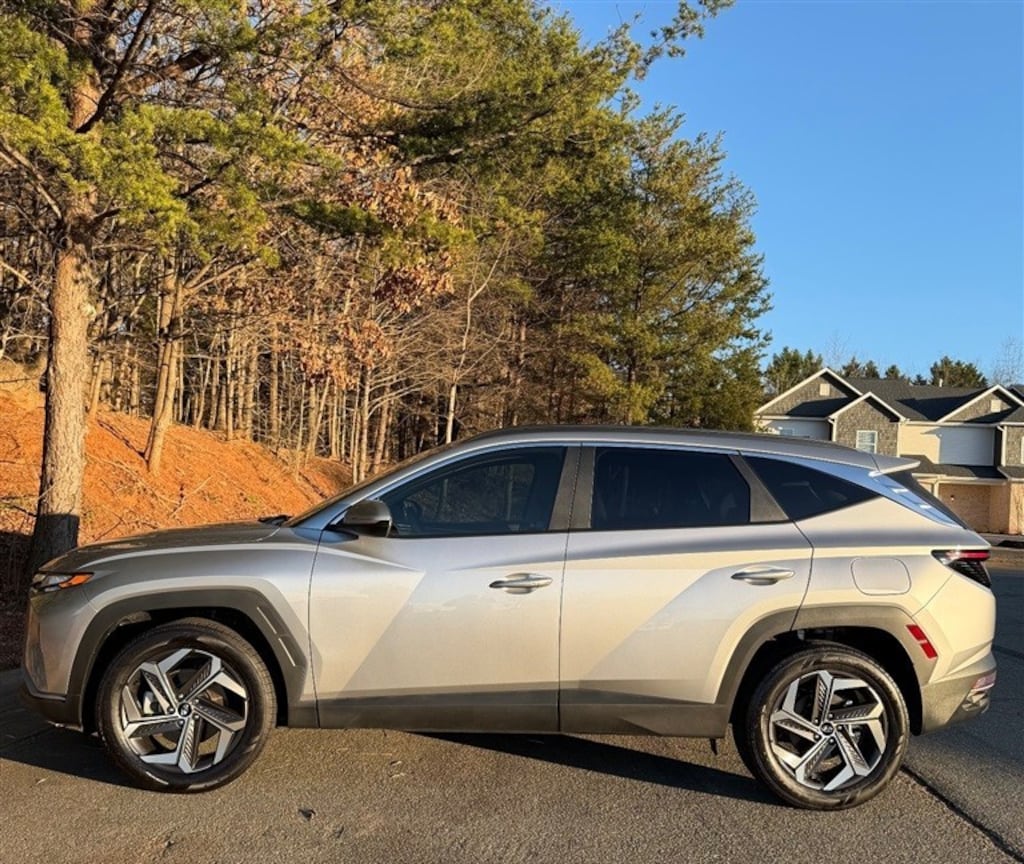 Used 2024 Hyundai Tucson SEL AWD SPORT UTILITY 4-DR