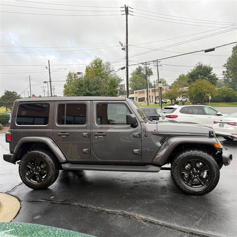 2022 Jeep Wrangler Unlimited Sahara Altitude Sport photo 4