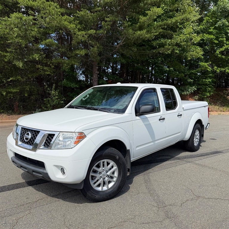 2016 Nissan Frontier 4.0 SV Crew Cab 4X2 AT LWB's photo