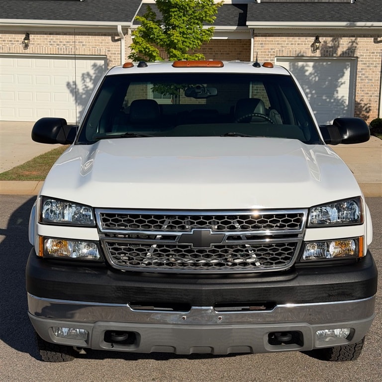 2005 Chevrolet Silverado 3500 LT - Photo 10