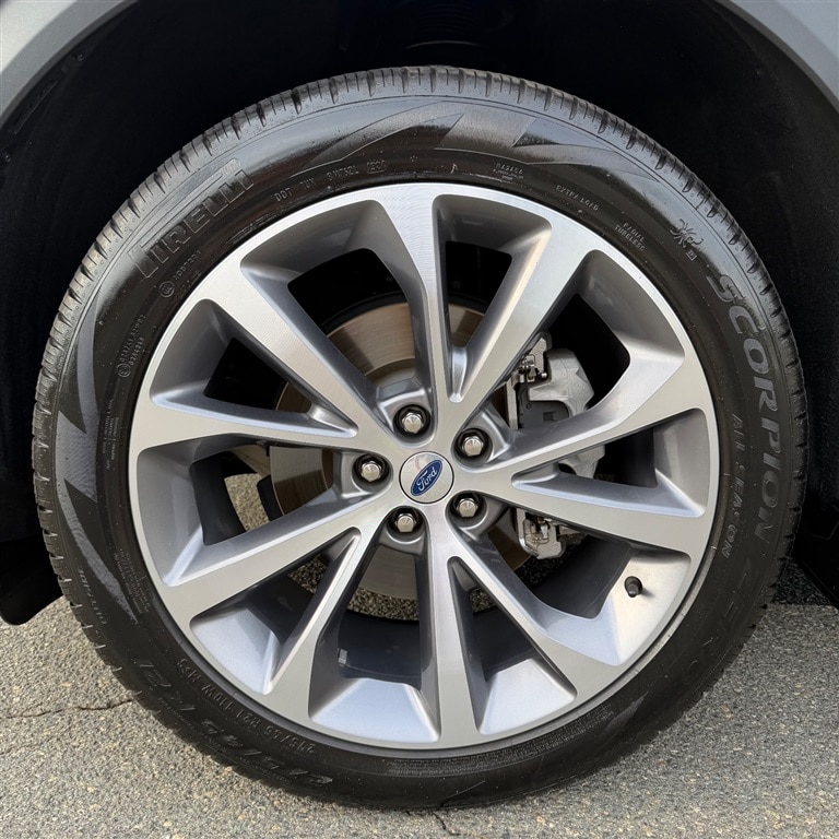 2025 Ford Explorer Platinum - Photo 27