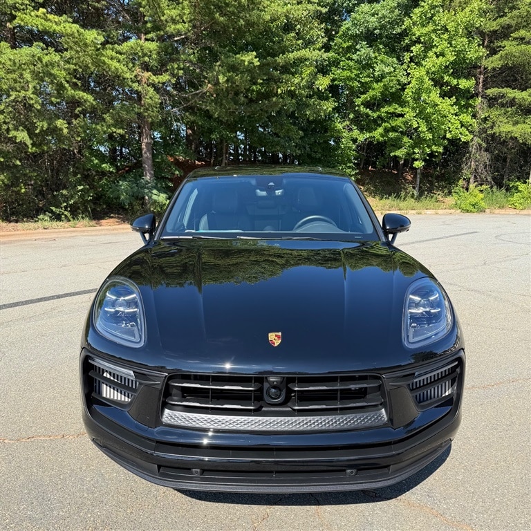 2023 Porsche Macan S - Photo 11