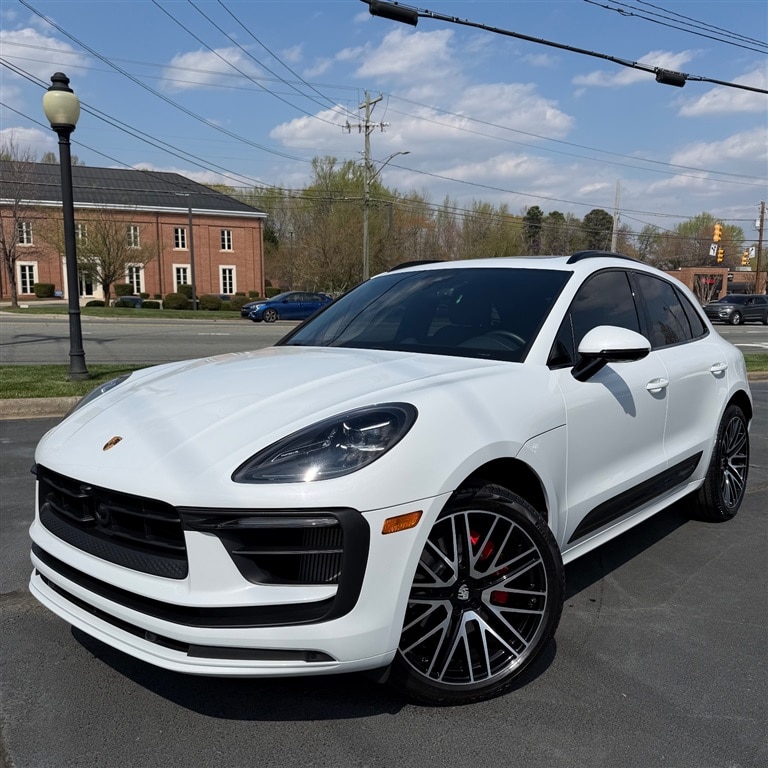 2023 Porsche Macan S