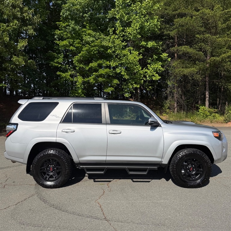 2024 Toyota 4Runner TRD Off-Road Premium - Photo 6