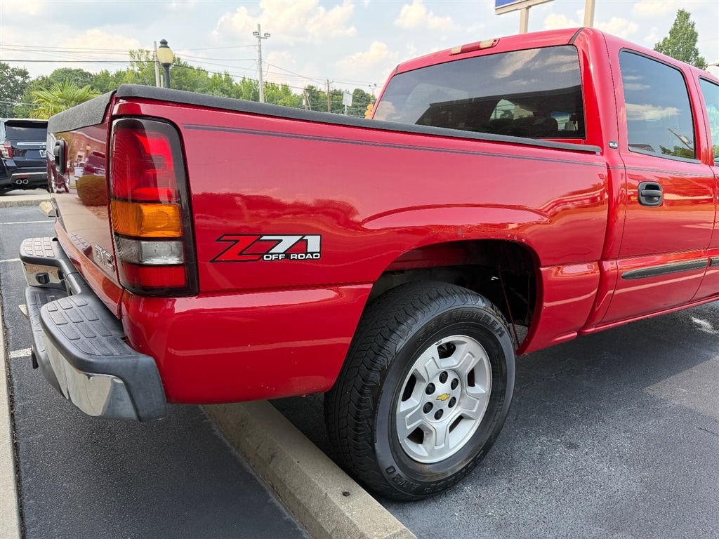 Used 2006 GMC Sierra 1500 SLE2 Crew CAB 4WD CREW CAB PICKUP 4-DR