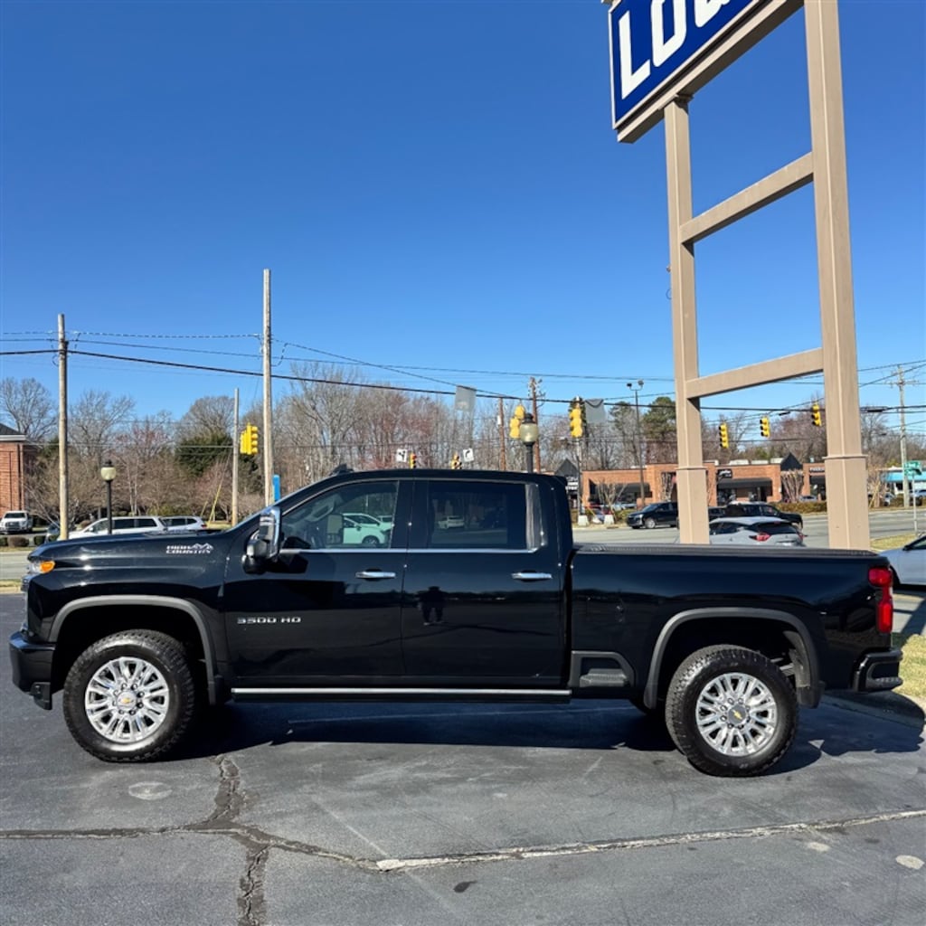 Used 2022 Chevrolet Silverado 3500 High Country Crew Cab 4WD CREW CAB PICKUP 4-DR