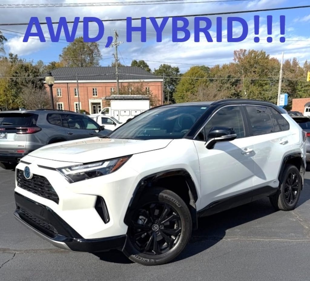 Used 2024 Toyota RAV4 Hybrid XSE AWD SPORT UTILITY 4-DR