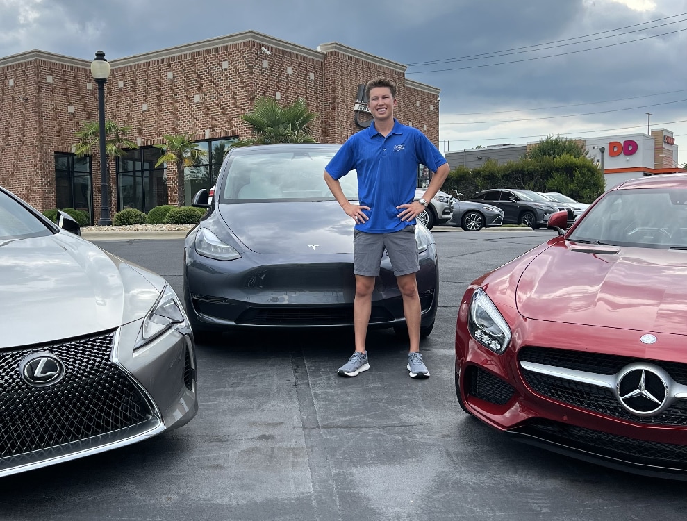 https://pictures.dealer.com/i/iveymotorcars/1873/9b6d13b2fc77f90986d294b2abb214fax.jpg