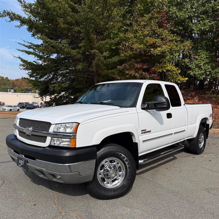 Used 2003 Chevrolet Silverado 2500HD LS Duramax EXTENDED CAB PICKUP 4-DR
