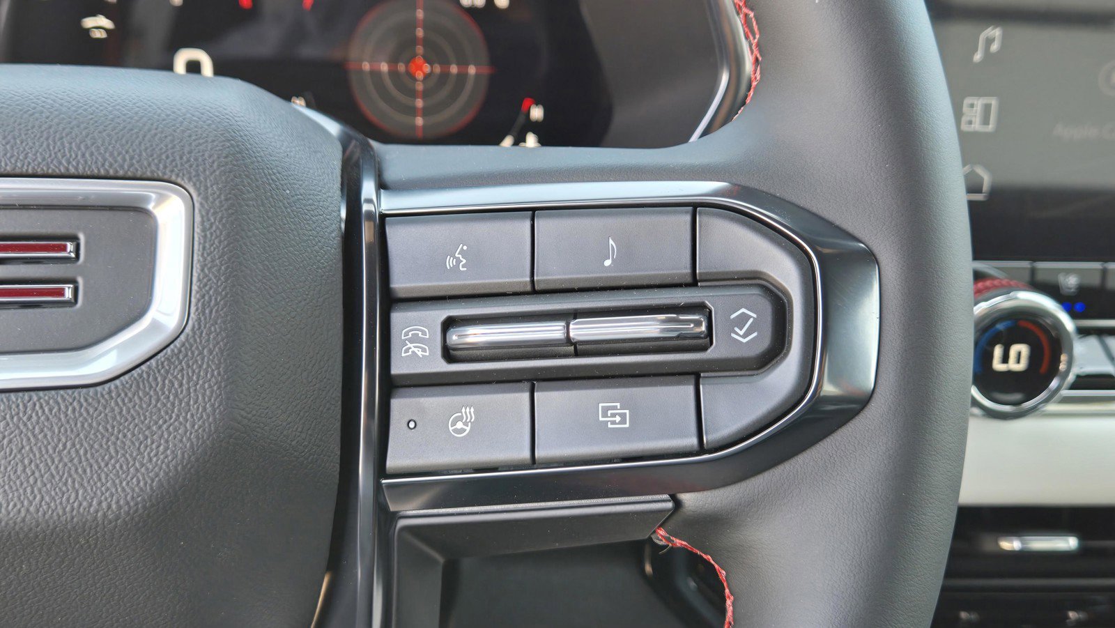 2026 GMC Canyon AT4X - Photo 17