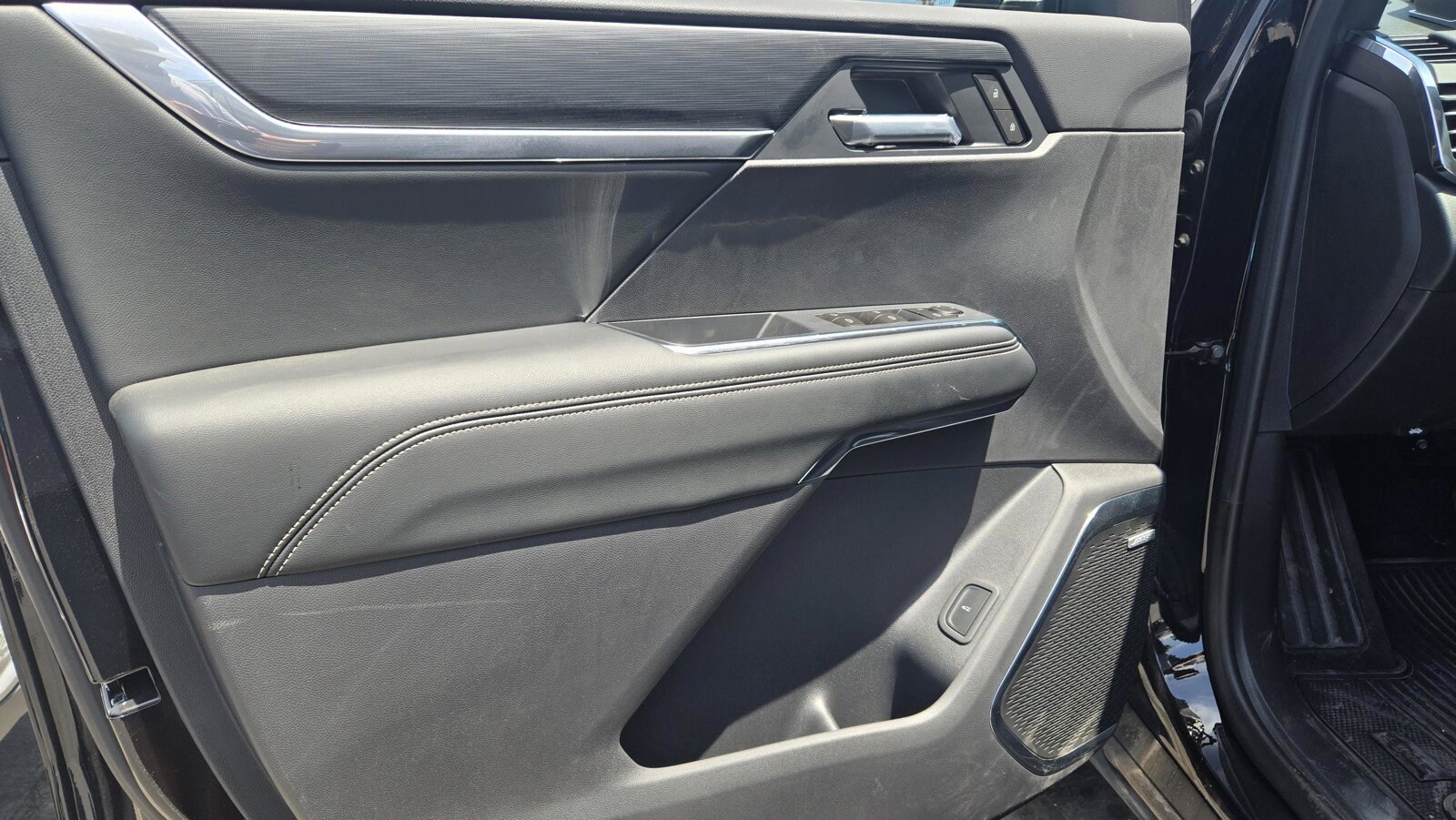 2026 GMC Acadia Elevation - Photo 13